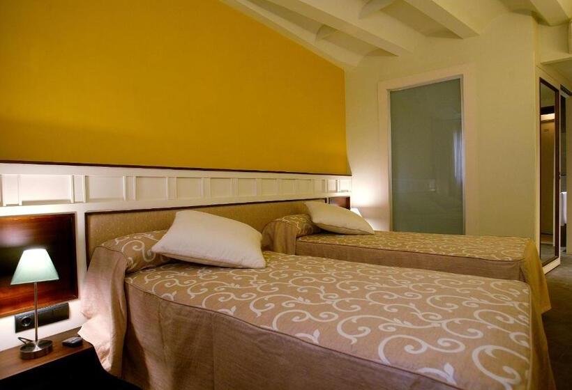 فندق La Fonda Moreno