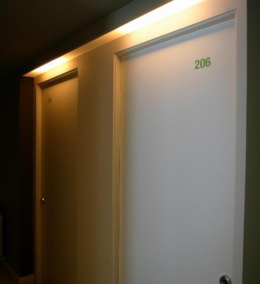 ホテル La Fonda Moreno