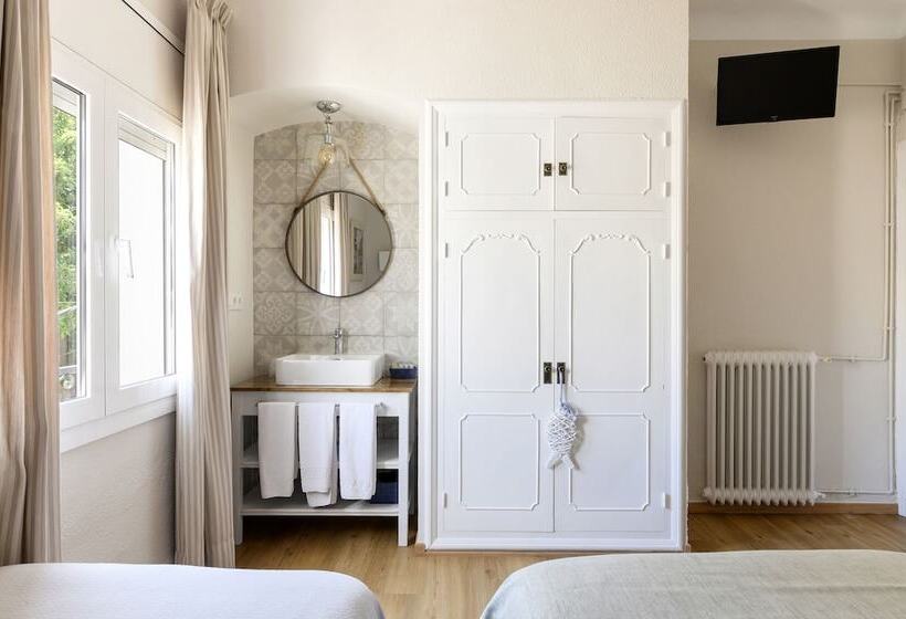 Отель La Goleta