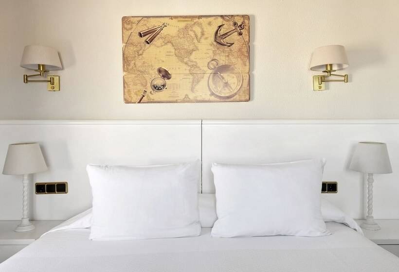 Отель La Goleta