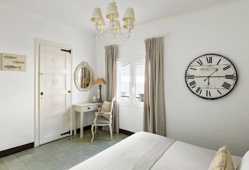 Отель La Goleta