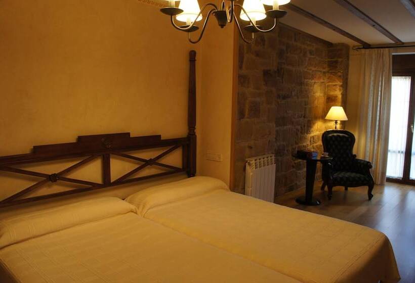 ホテル La Hostería De Castroviejo