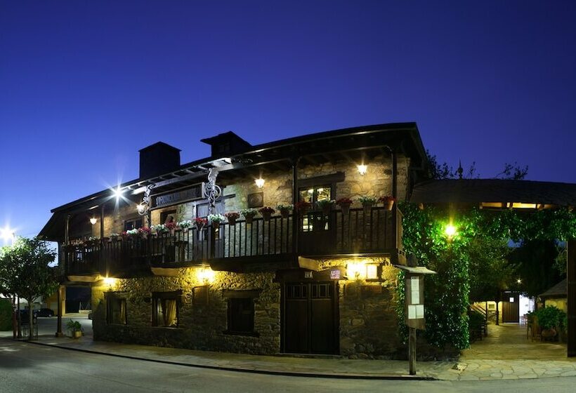 Отель La Moncloa De San Lazaro