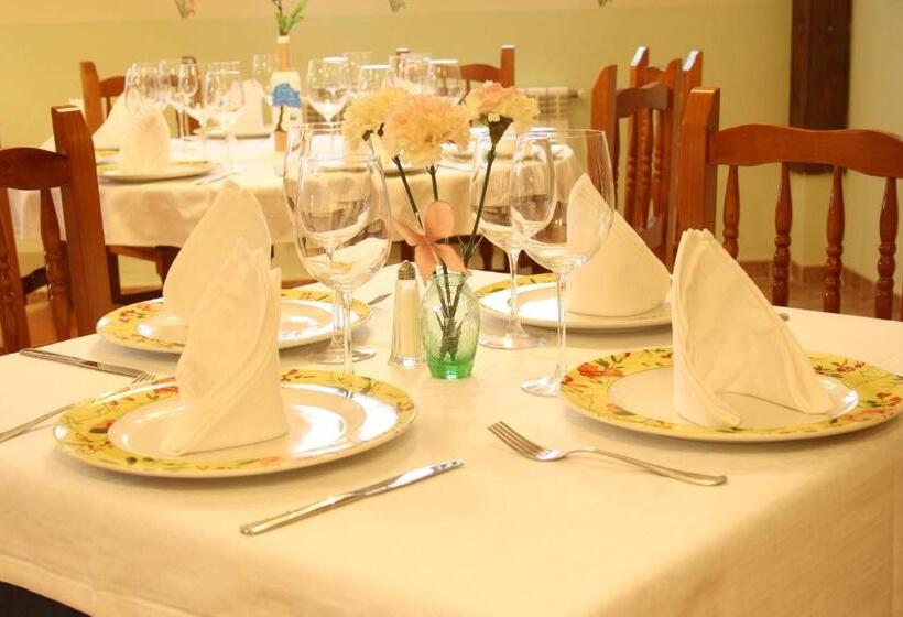 בית מלון כפרי La Sabina