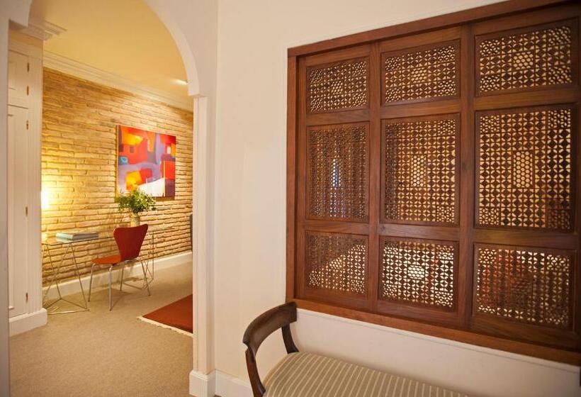 Отель La Torre Del Visco   Relais & Châteaux