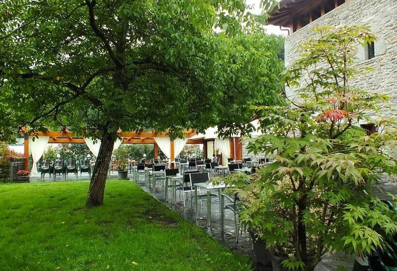 هتل Larramendi Torrea