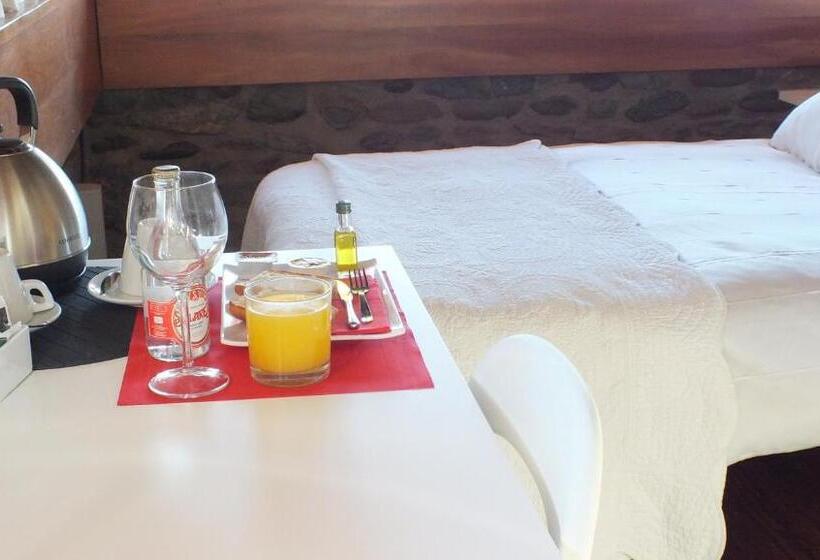 هتل Larramendi Torrea