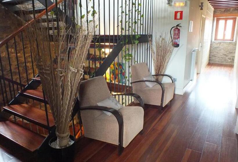 هتل Larramendi Torrea