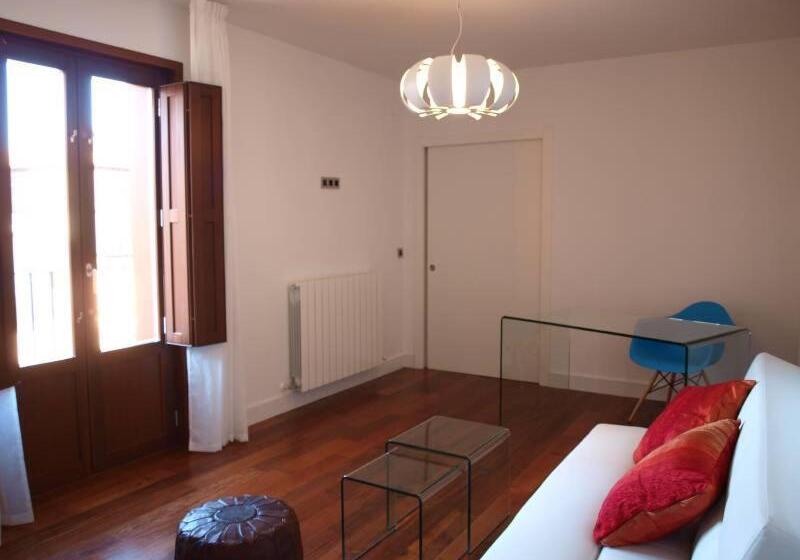 Отель Las Casas De Pandreula