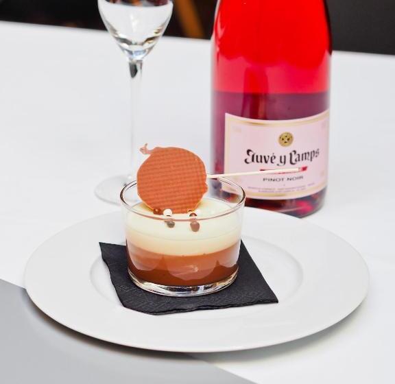 Отель Las Casas De Pandreula