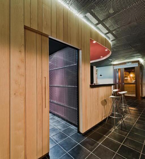 Отель Las Casas De Pandreula