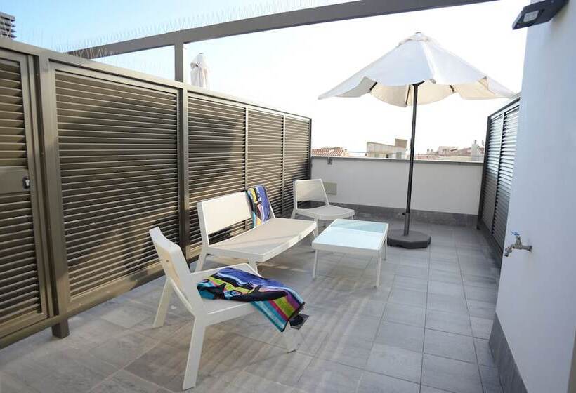 ホテル L'escala Centre