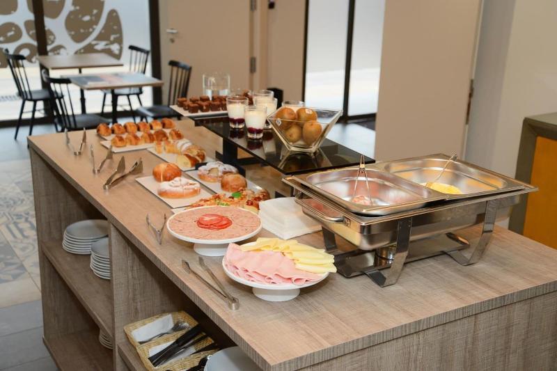 ホテル L'escala Centre