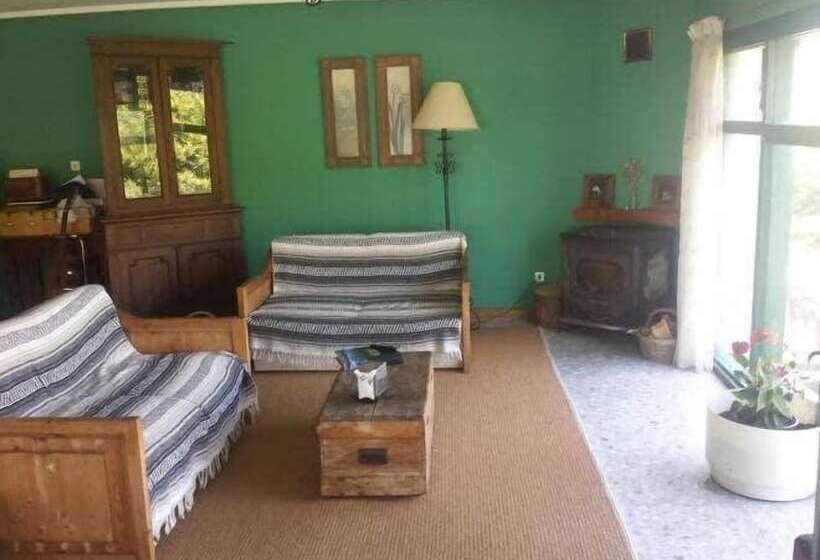 בית מלון כפרי Los Laureles