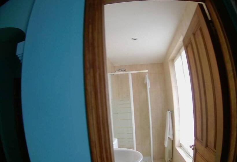 בית מלון כפרי Los Laureles