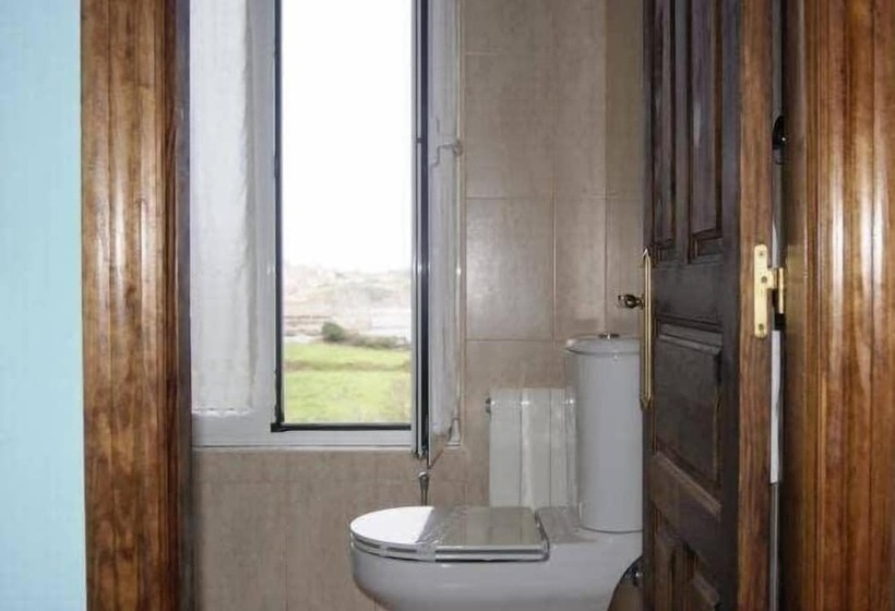 בית מלון כפרי Los Laureles