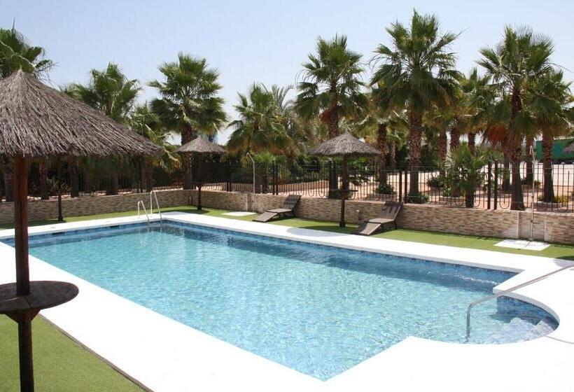 ホテル Hacienda Guadalquivir