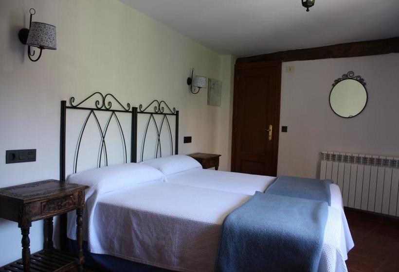 호텔 Mesón Del Gallo