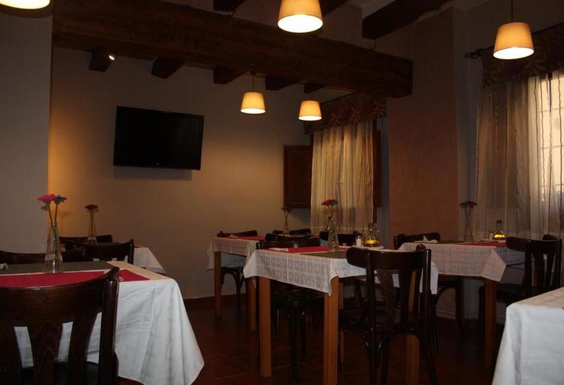 호텔 Mesón Del Gallo