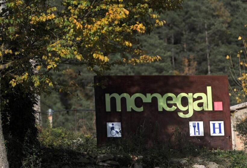 호텔 Monegal