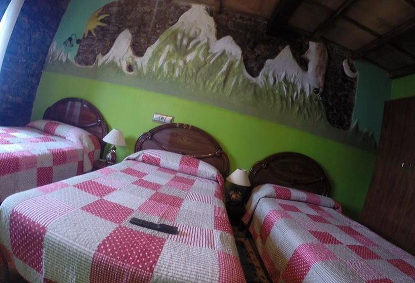 هتل Pensión El Mirador