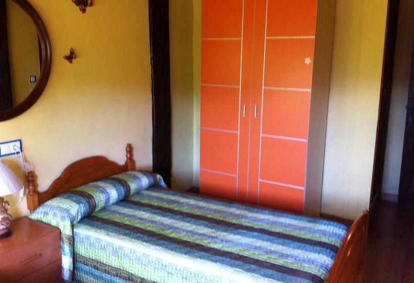 هتل Pensión El Mirador