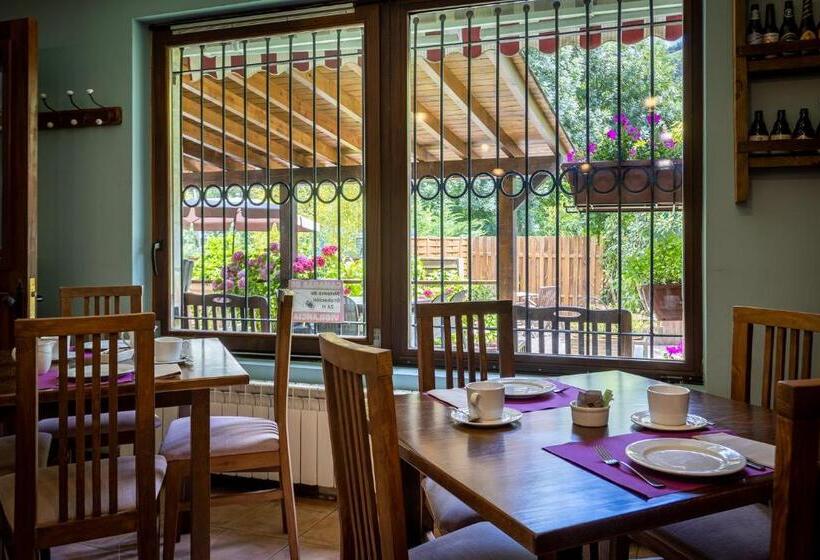 בית מלון כפרי Posada 3 Valles