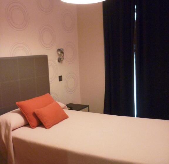 ホテル Posada Del Almudí