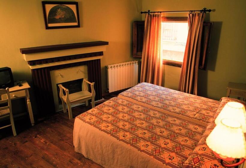 ホテル Posada Del Almudí