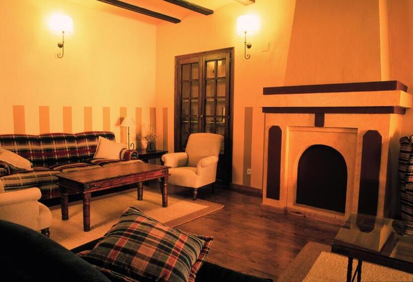 ホテル Posada Del Almudí