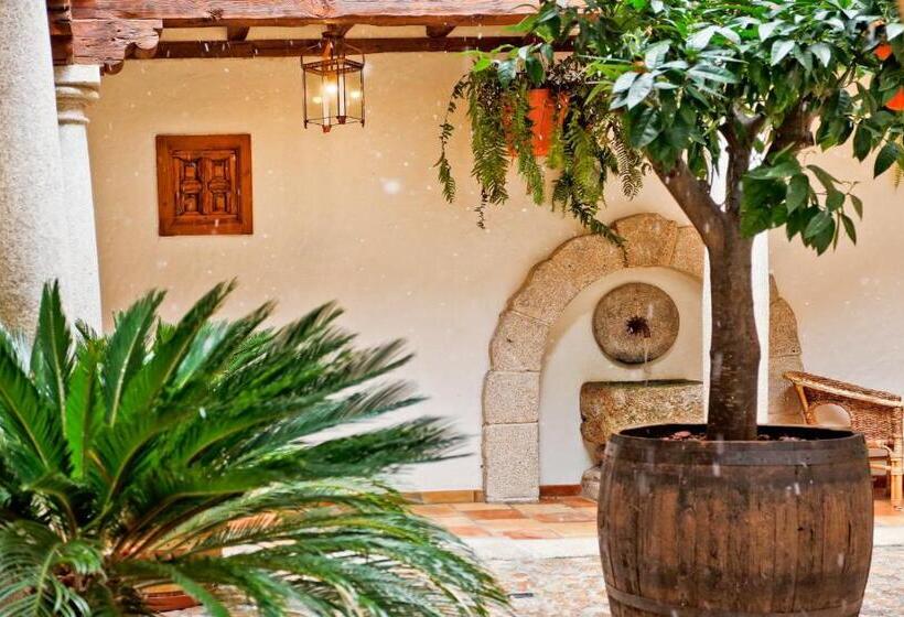 هتل Posada Del Tio Juanón