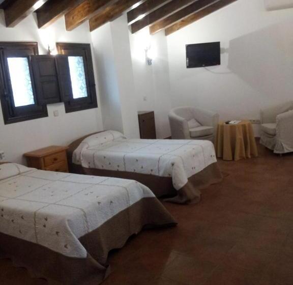 בית מלון כפרי Posada Villa Maria