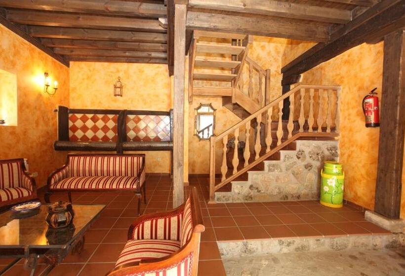 בית מלון כפרי Posada Villa Maria