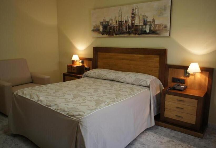 Отель Puente Romano