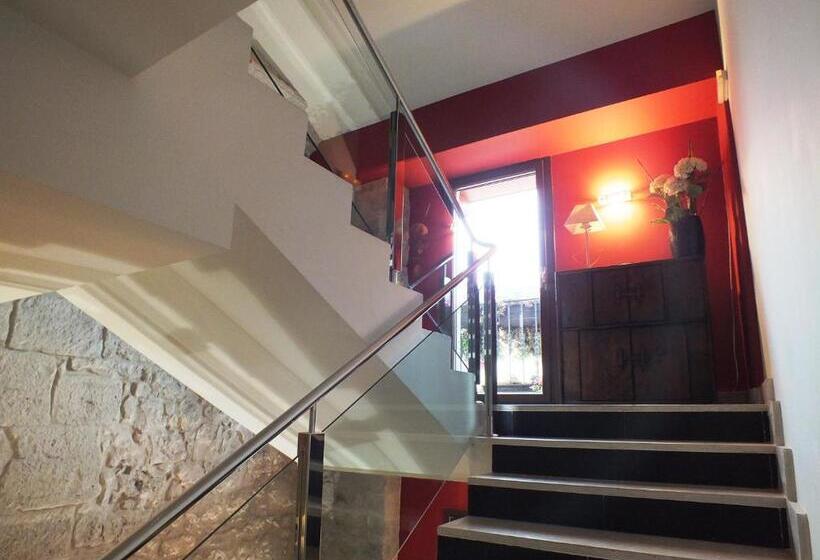 ホテル Puerta Del Arco