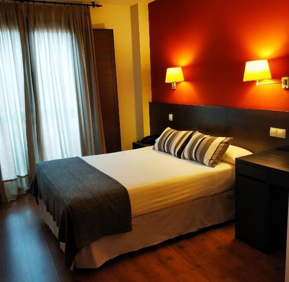 בית מלון כפרי Puerta Del Arco