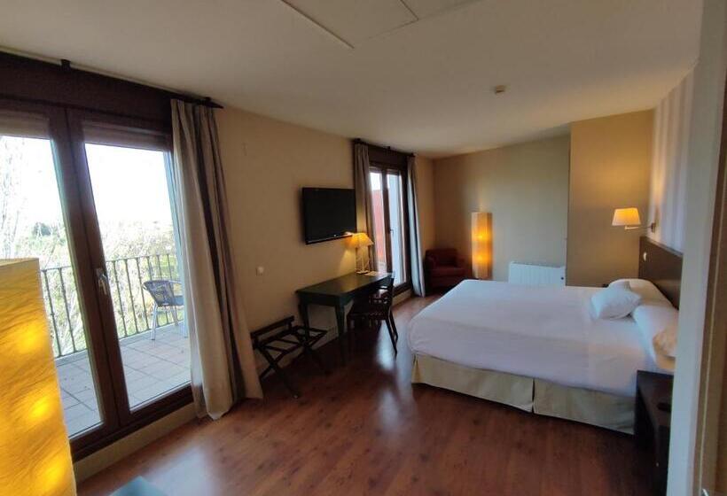 ホテル Puerta Del Arco