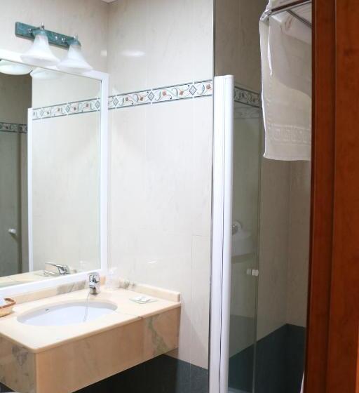 هتل Restaurante Blanco Y Verde