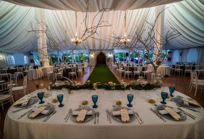 فندق Restaurante Boabdil