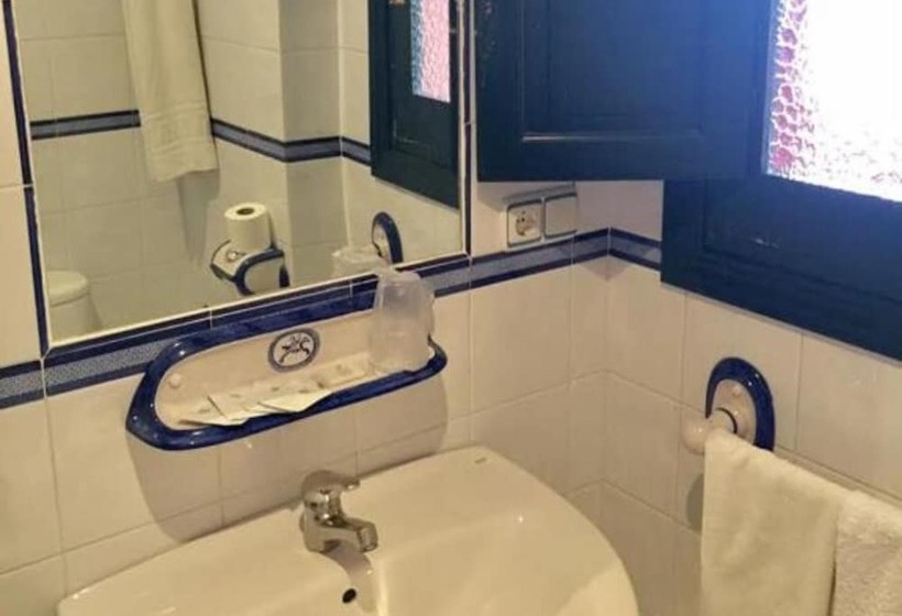 فندق Restaurante Boabdil