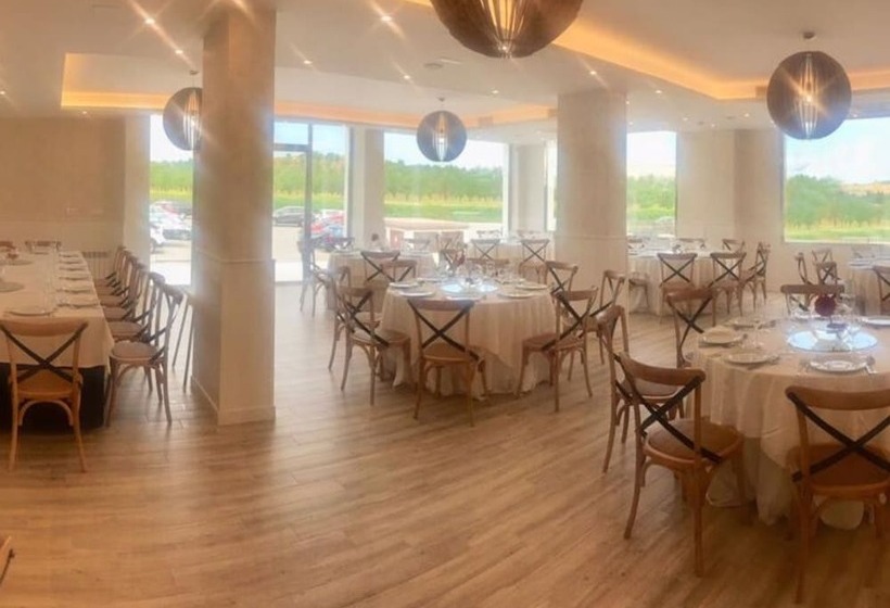 فندق Restaurante Boabdil