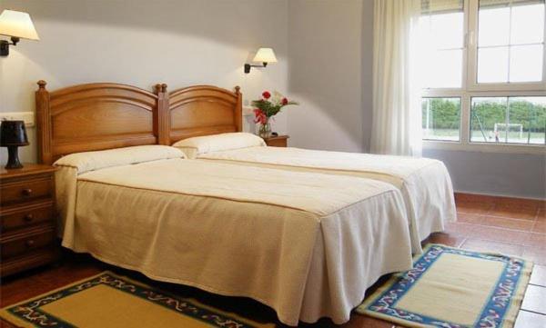 فندق Restaurante El Fornon