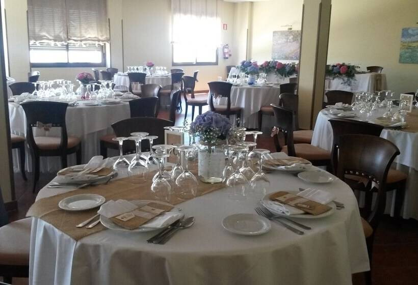 فندق Restaurante Los Prados