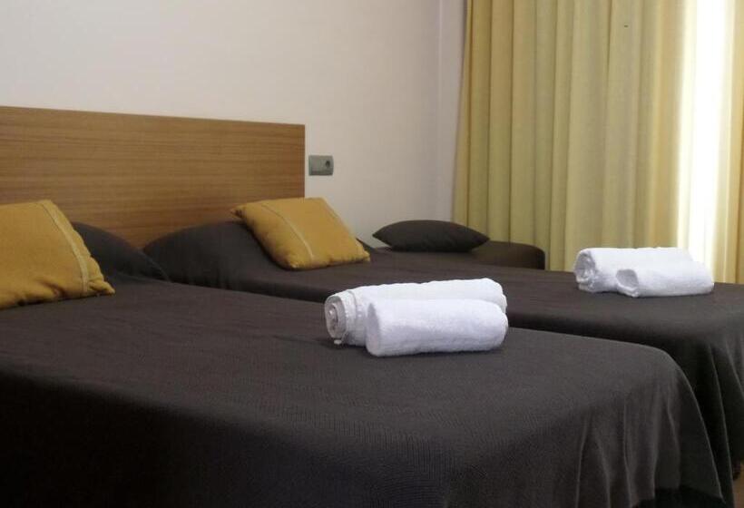 Отель Rural Cor De Prades