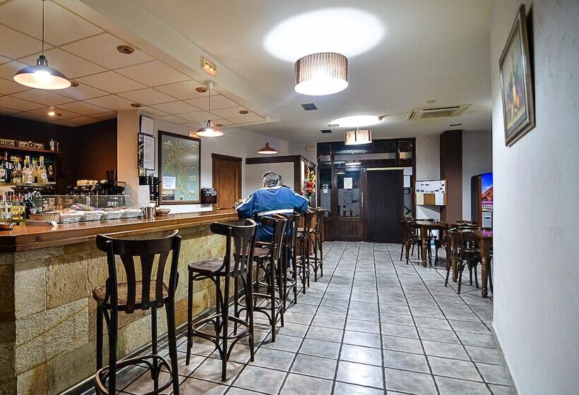 هتل Rural El Castillo