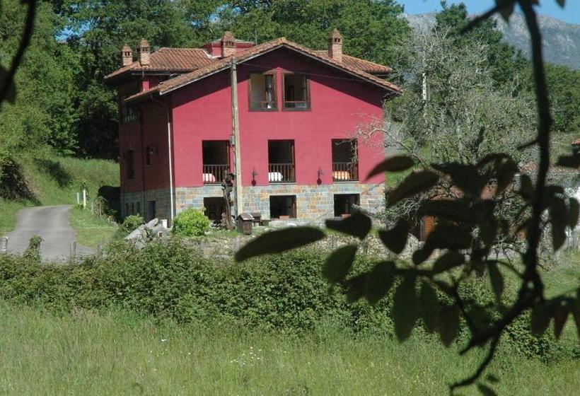 هتل Rural El Texu