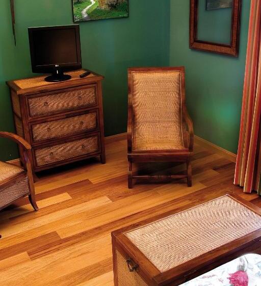 هتل Rural La Cabaña