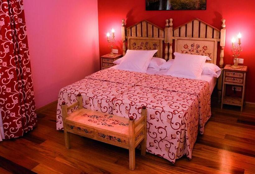 هتل Rural La Cabaña