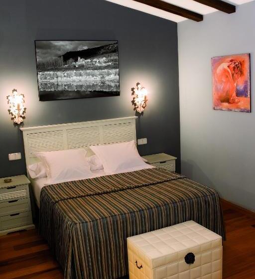 هتل Rural La Cabaña