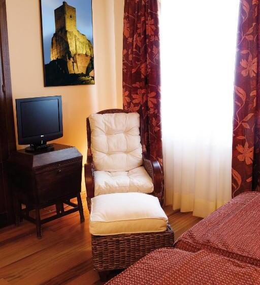 هتل Rural La Cabaña